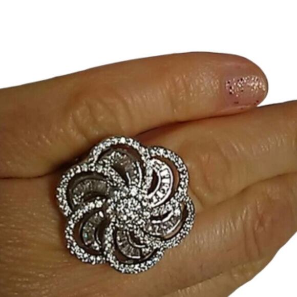 SIZE 7 LARGE FLOWER CAMELIA Ring 925 Silver Stamped Simulated Diamonds Cocktail - Picture 9 of 14